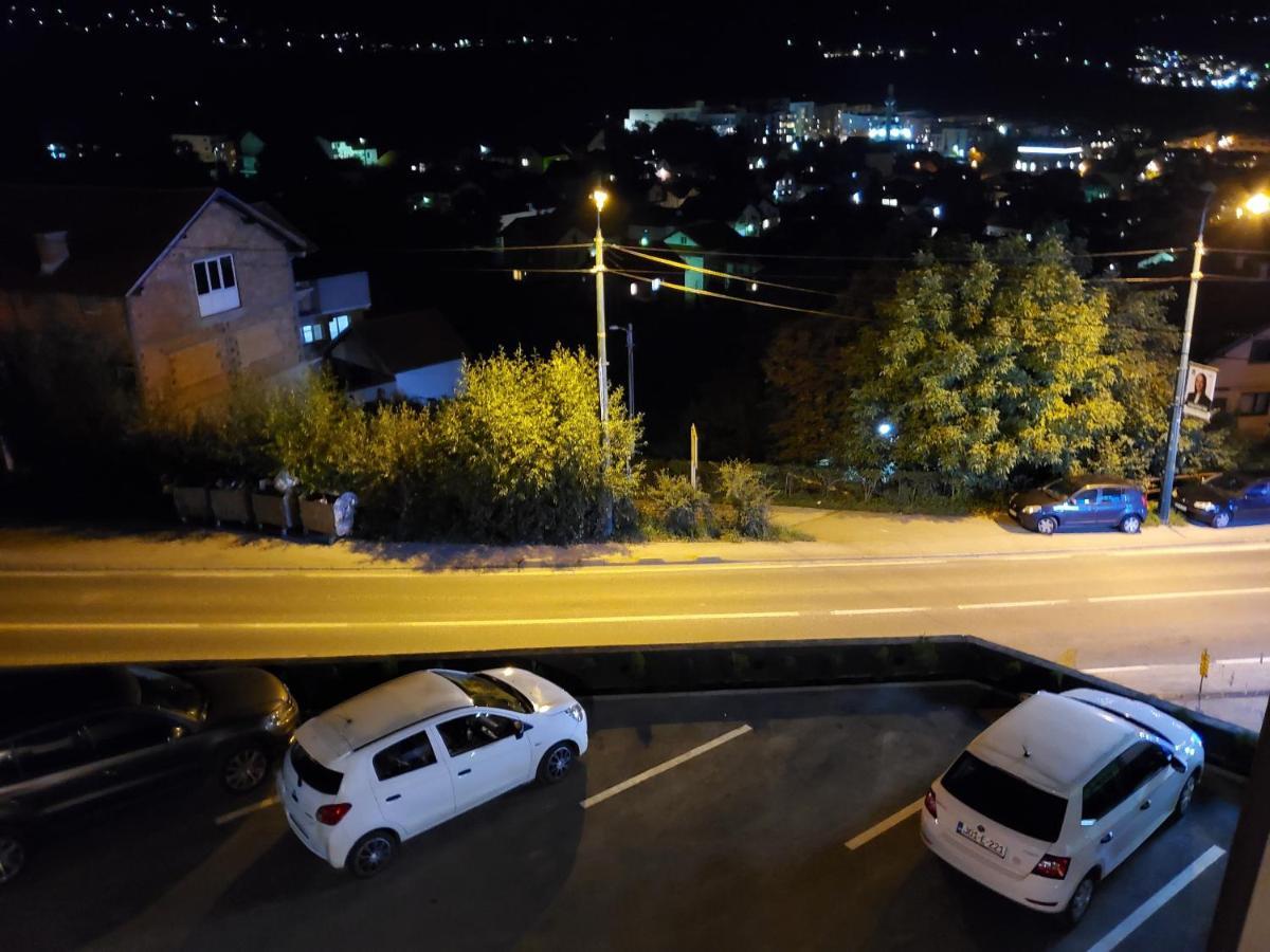 Sleep And Drive Cosy Apartment Sarajevo Exterior photo