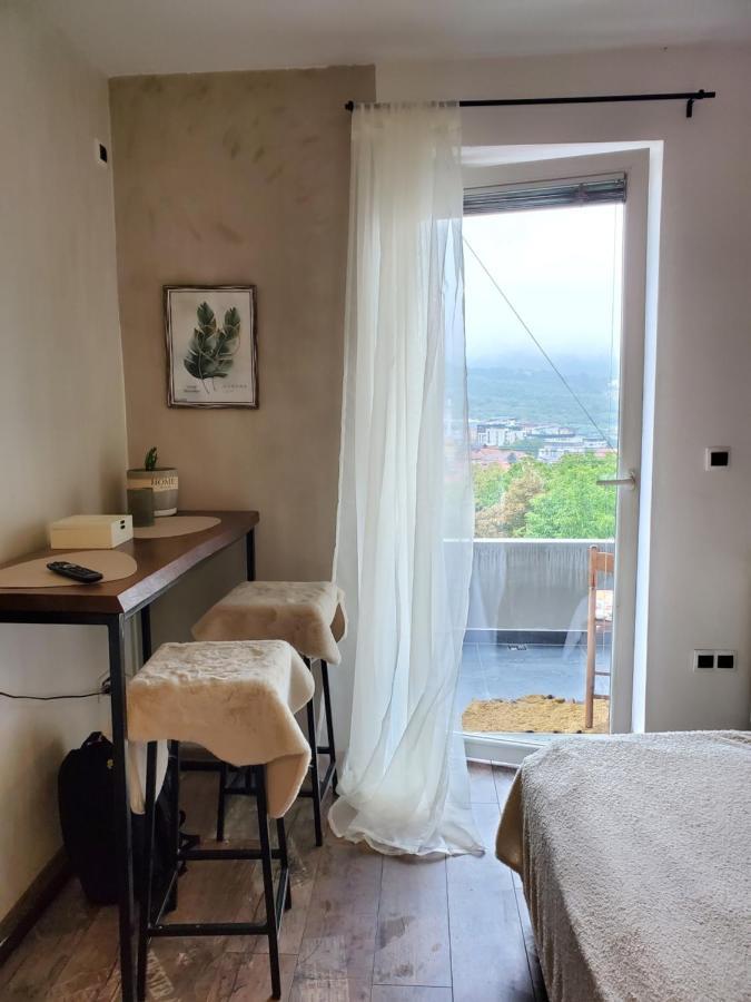 Sleep And Drive Cosy Apartment Sarajevo Exterior photo