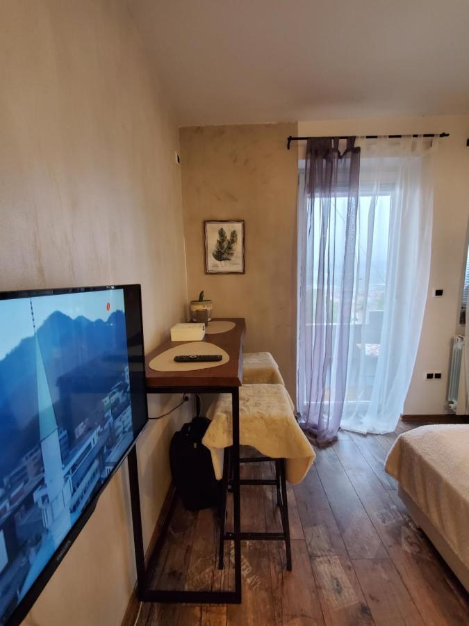 Sleep And Drive Cosy Apartment Sarajevo Exterior photo